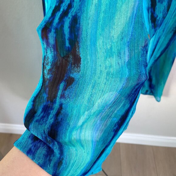 NEW Catherines Womens Plus 5X Button Up Tunic Top Mid Length Roll Tab Sleeve - Picture 7 of 11